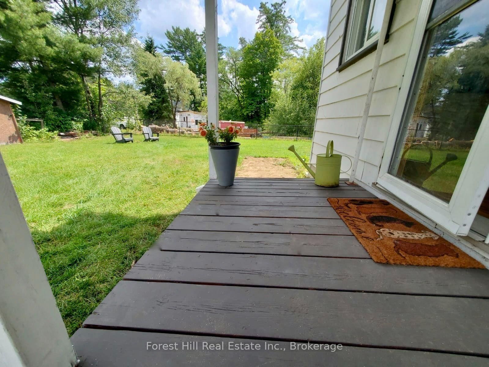 9 Spruce Glen Road • Huntsville, ON photo 18
