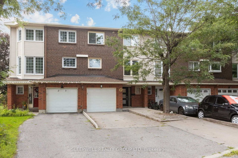 21 Kedgewick Court