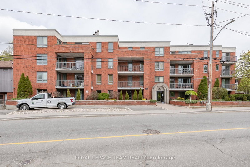 105 - 939 NORTH RIVER Road