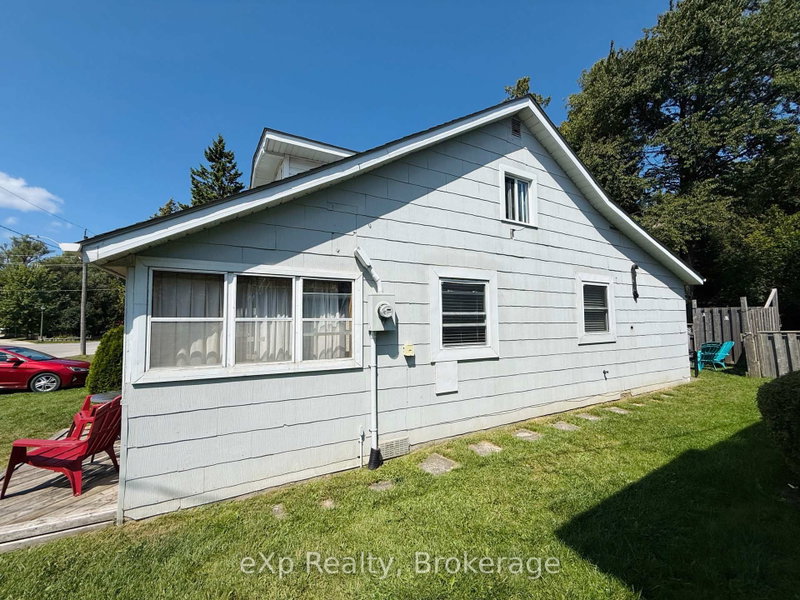 177 Elgin St photo 4