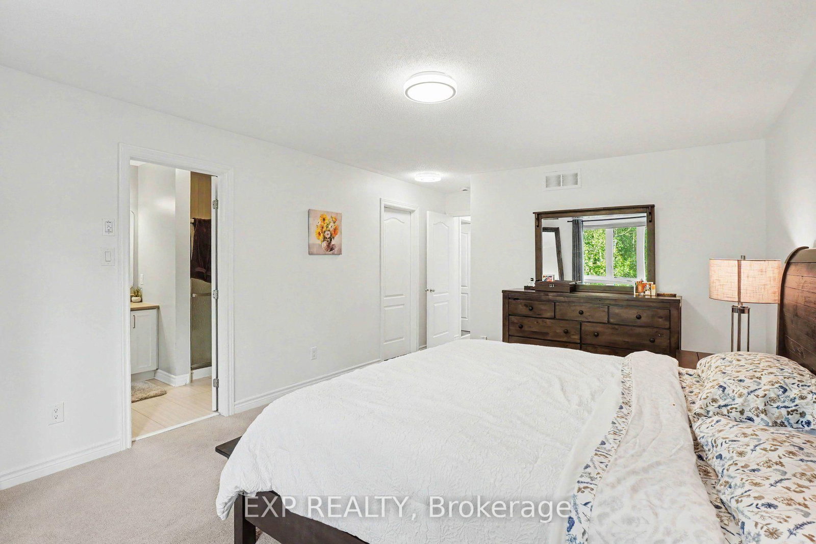 897 Bunchberry Way • Ottawa, ON photo 18