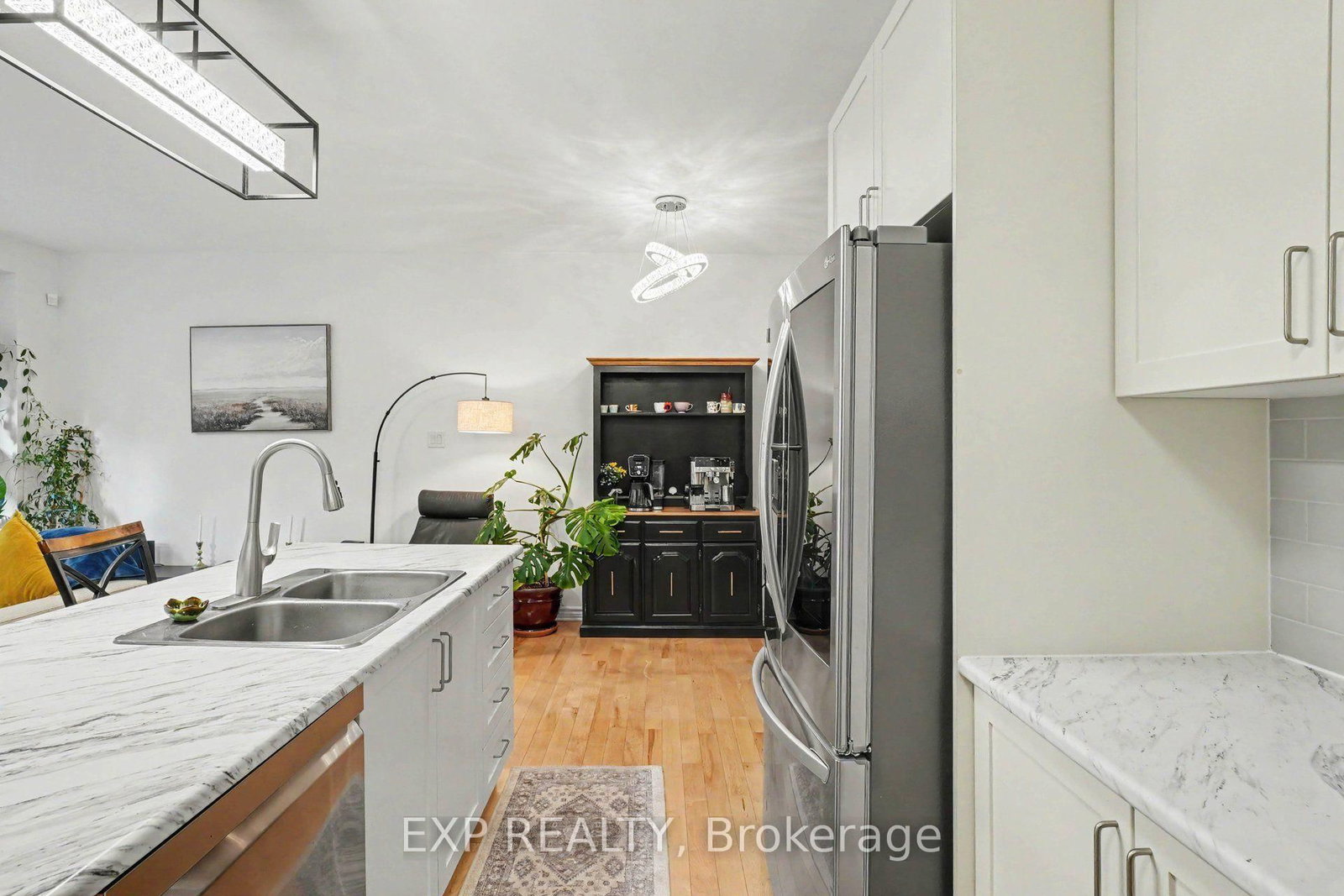 897 Bunchberry Way • Ottawa, ON photo 9