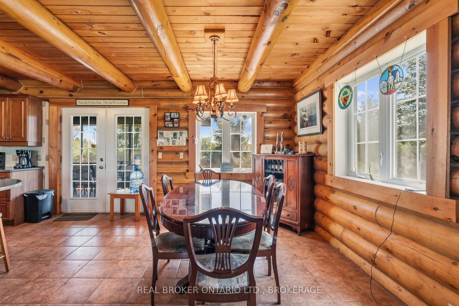 16610 Sixth Road • North Stormont, ON photo 11