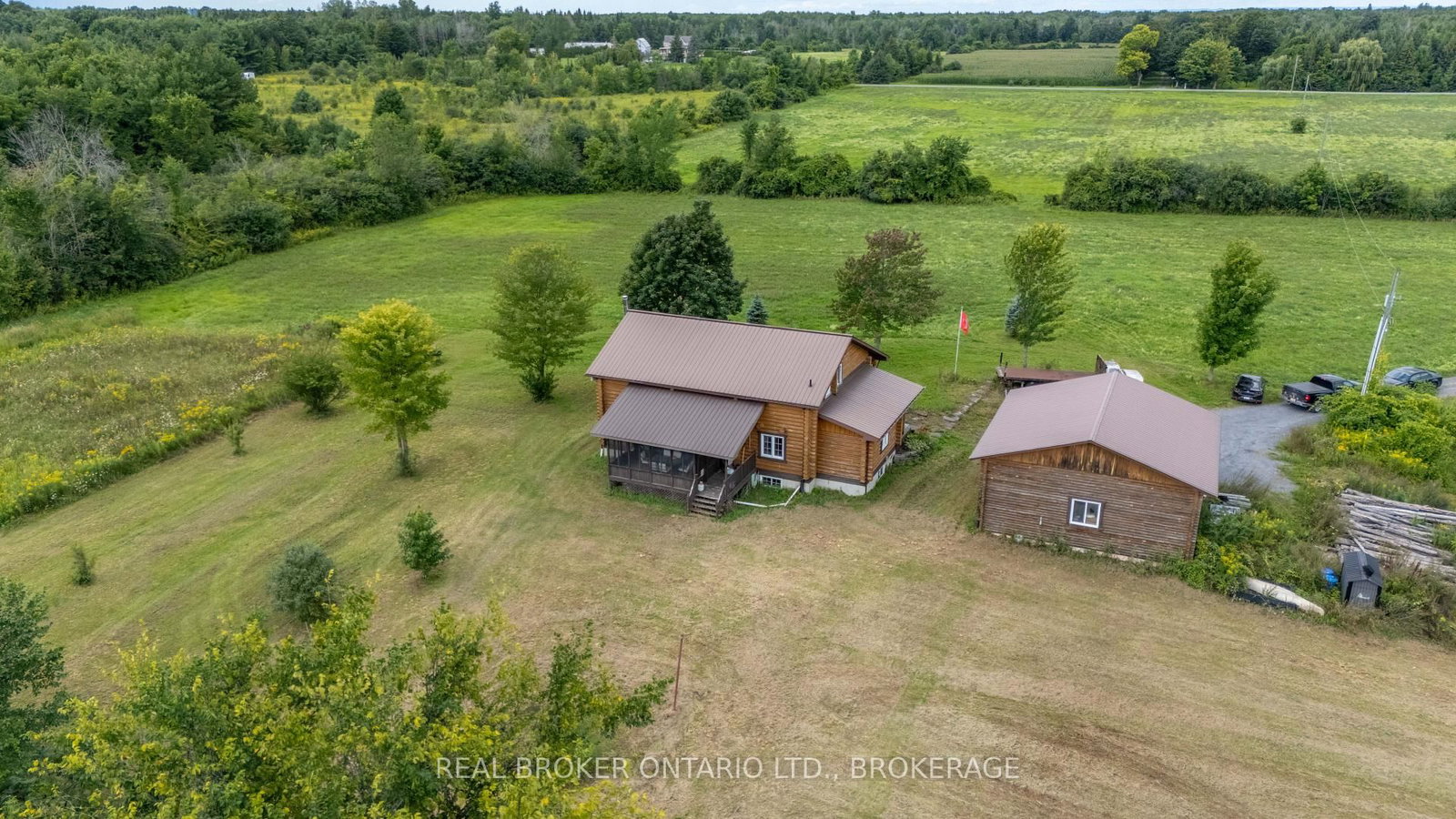 16610 Sixth Road • North Stormont, ON photo 41