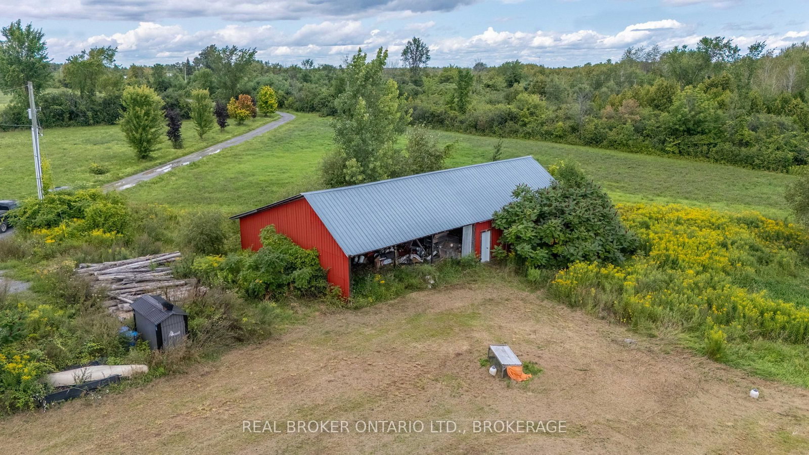 16610 Sixth Road • North Stormont, ON photo 47