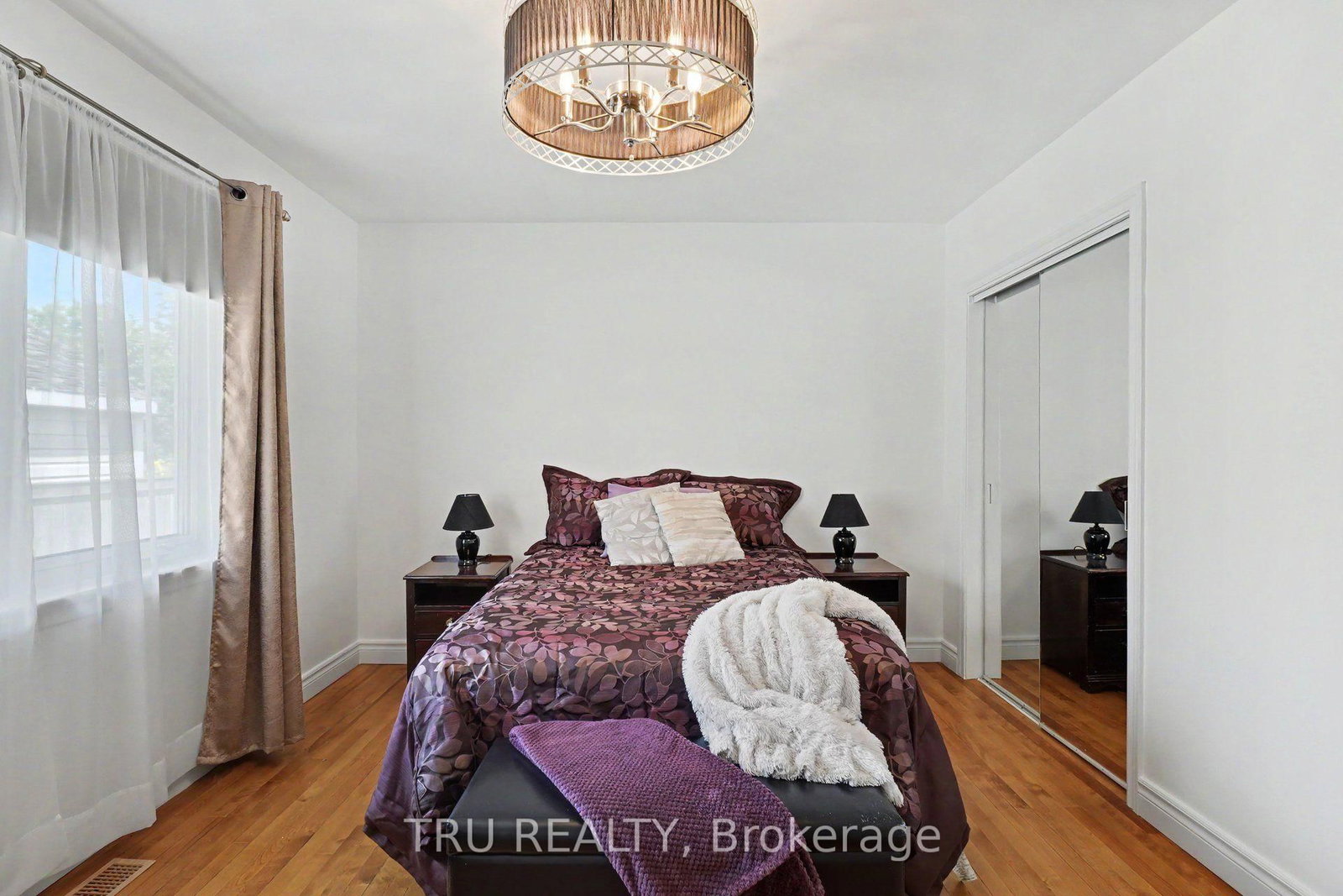 1908 Saunderson Drive • Ottawa, ON photo 14