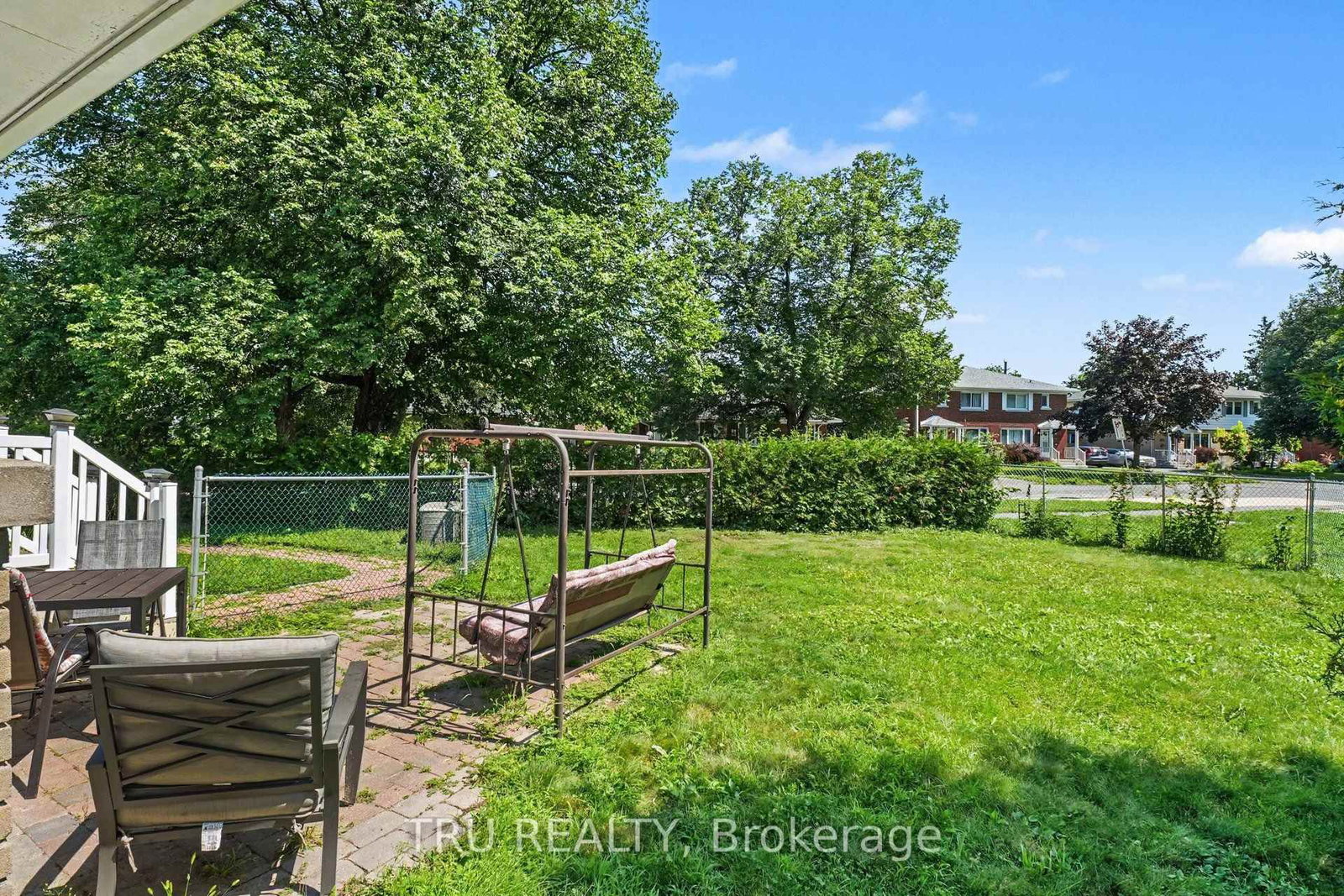 1908 Saunderson Drive • Ottawa, ON photo 28