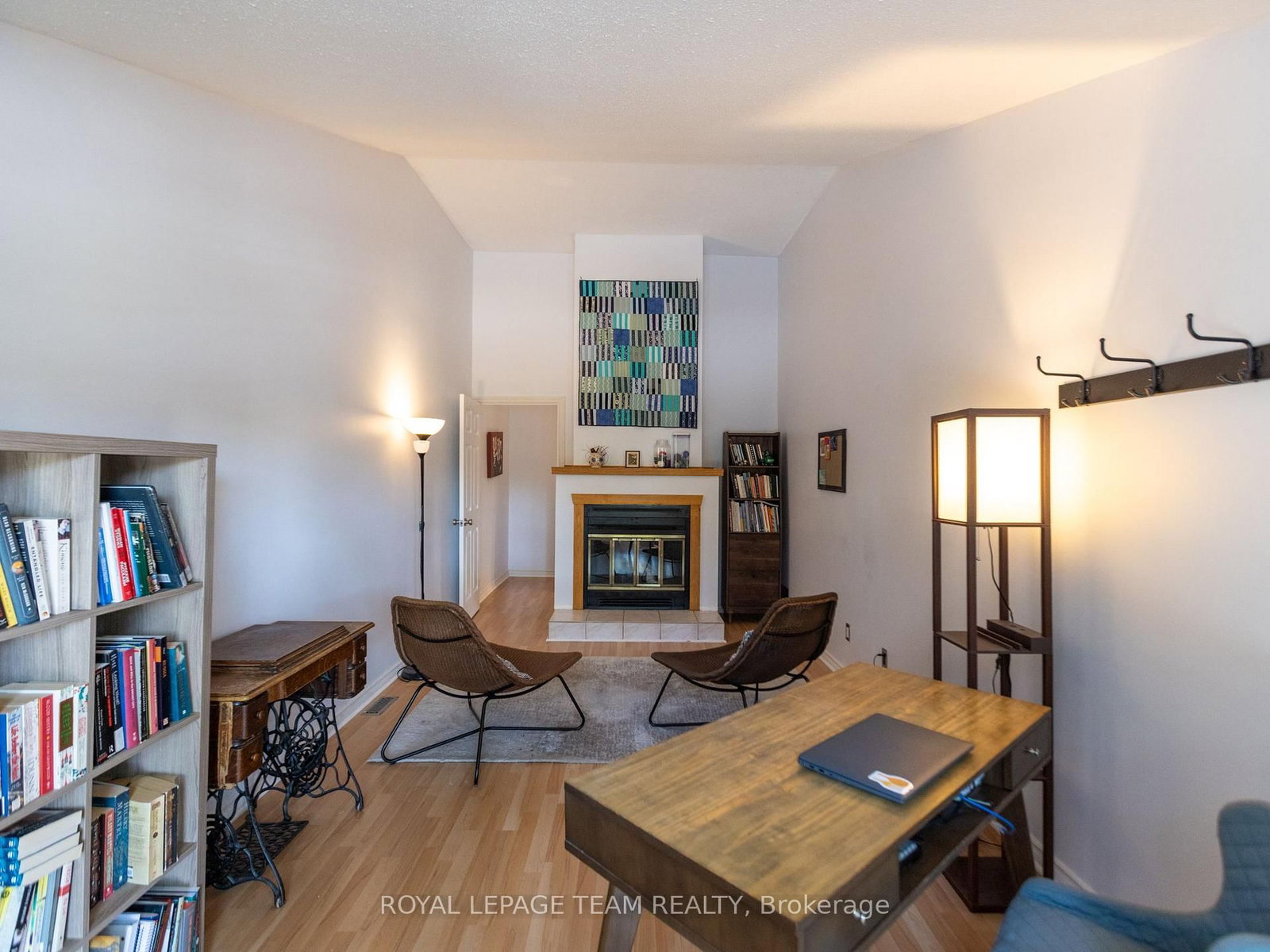 930 Alenmede Crescent • Ottawa, ON photo 14