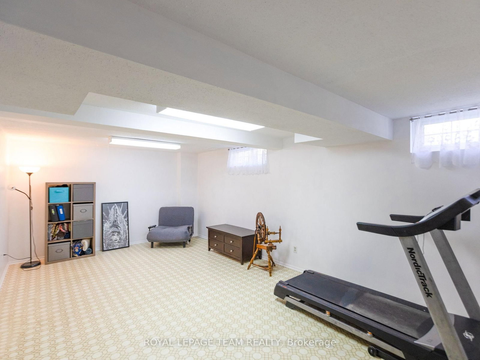 930 Alenmede Crescent • Ottawa, ON photo 20