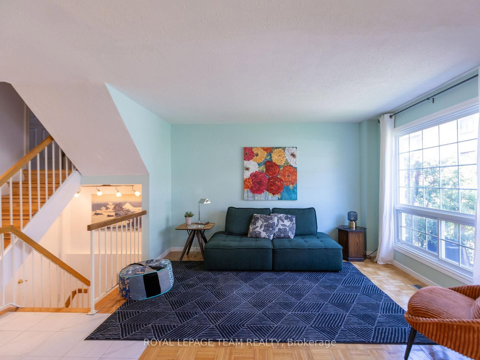 930 Alenmede Crescent • Ottawa, ON photo 4