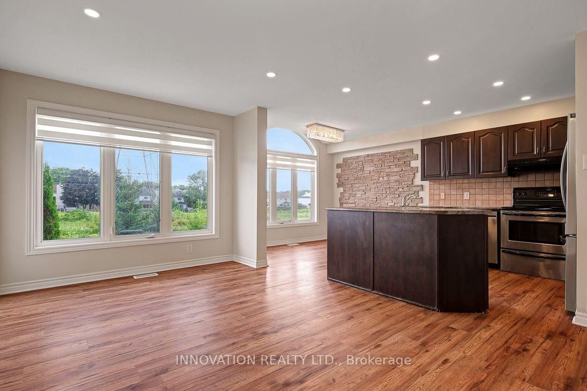 278 Forestbrook Street • Ottawa, ON photo 12