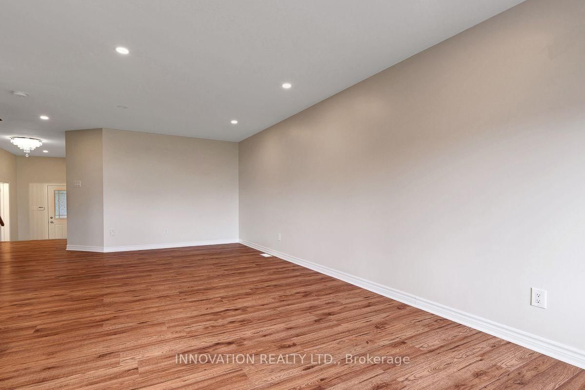 278 Forestbrook Street • Ottawa, ON photo 14