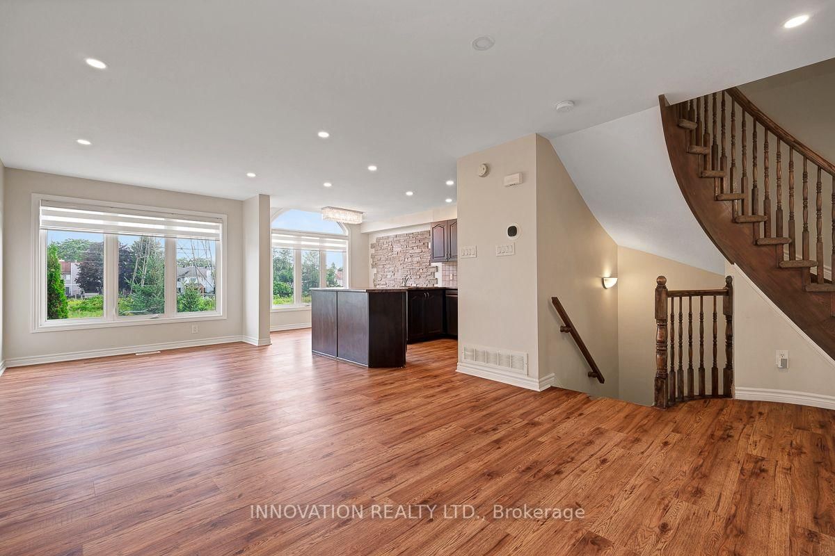 278 Forestbrook Street • Ottawa, ON photo 16
