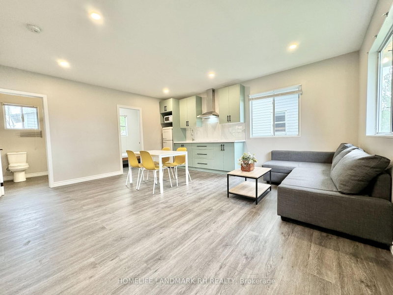 #18 - 523 Island View Road