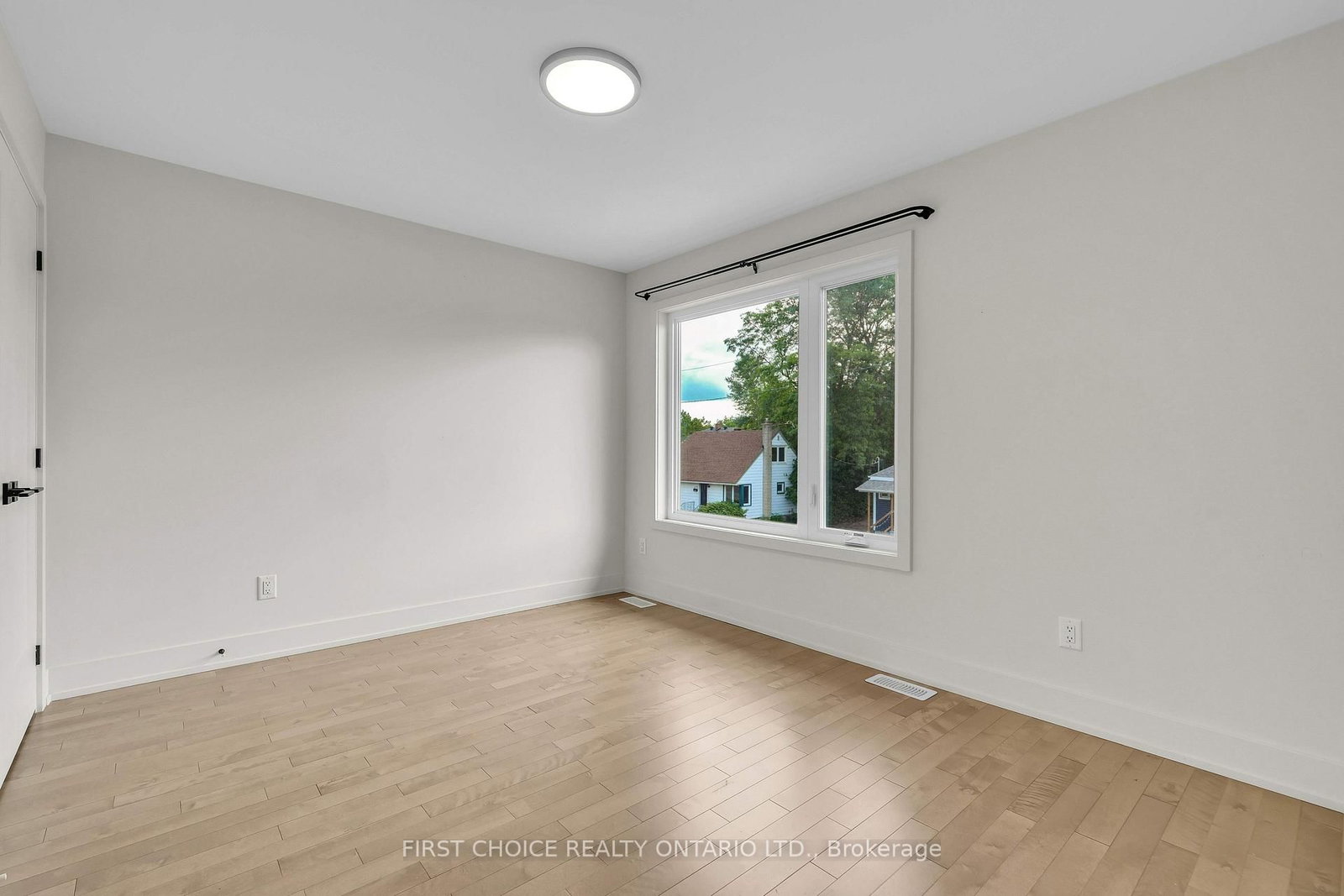 271 Queen Mary Street • Ottawa, ON photo 19