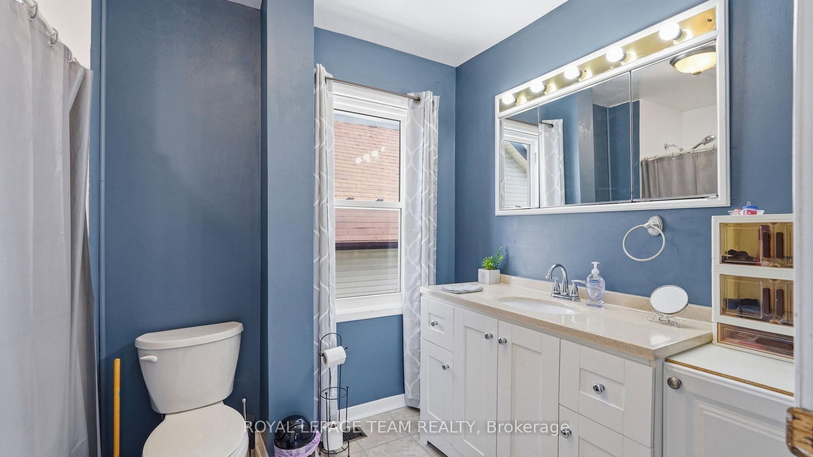 20 1/2 Lawrence Avenue • Cornwall, ON photo 10
