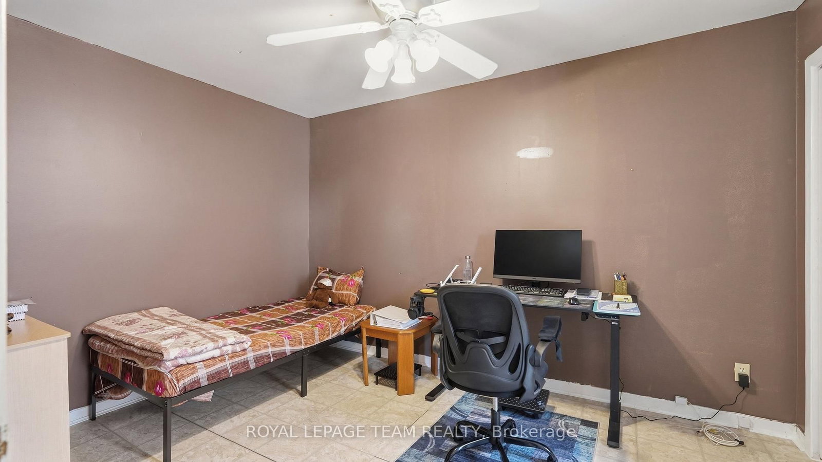 20 1/2 Lawrence Avenue • Cornwall, ON photo 14