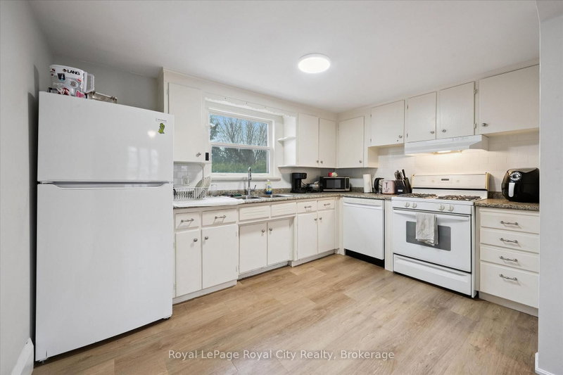2 - 29 Hooper Street W