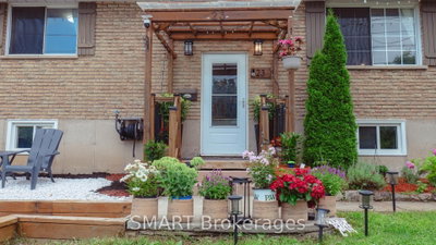 23 Moffatt Street • St. Catharines, ON photo 8