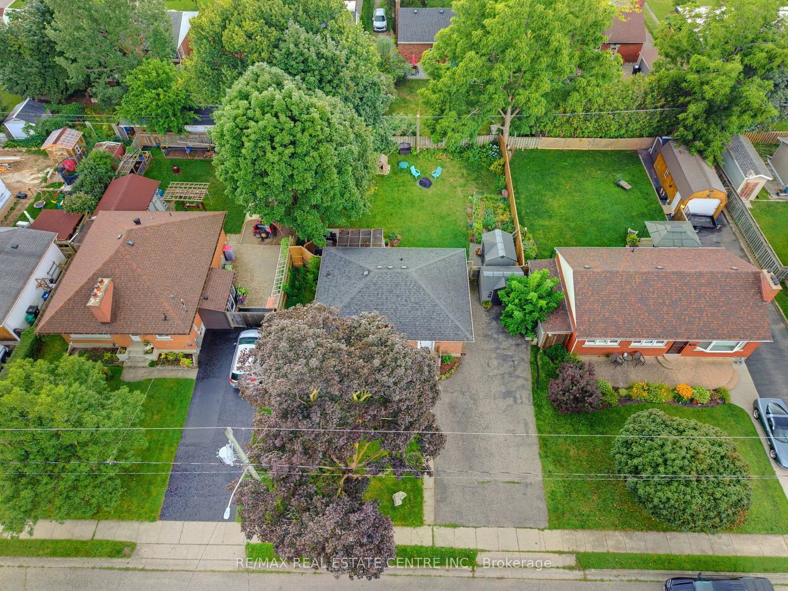 66 Scrimger Avenue • Cambridge, ON photo 35