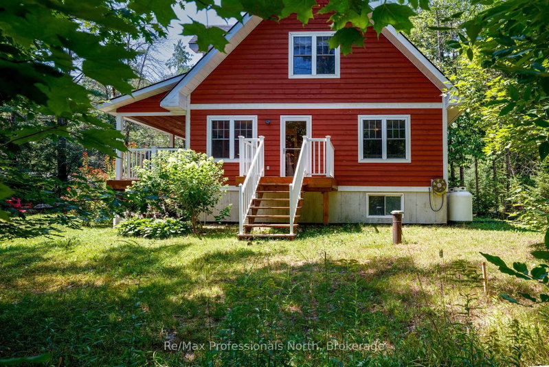 1003 Heron Lane