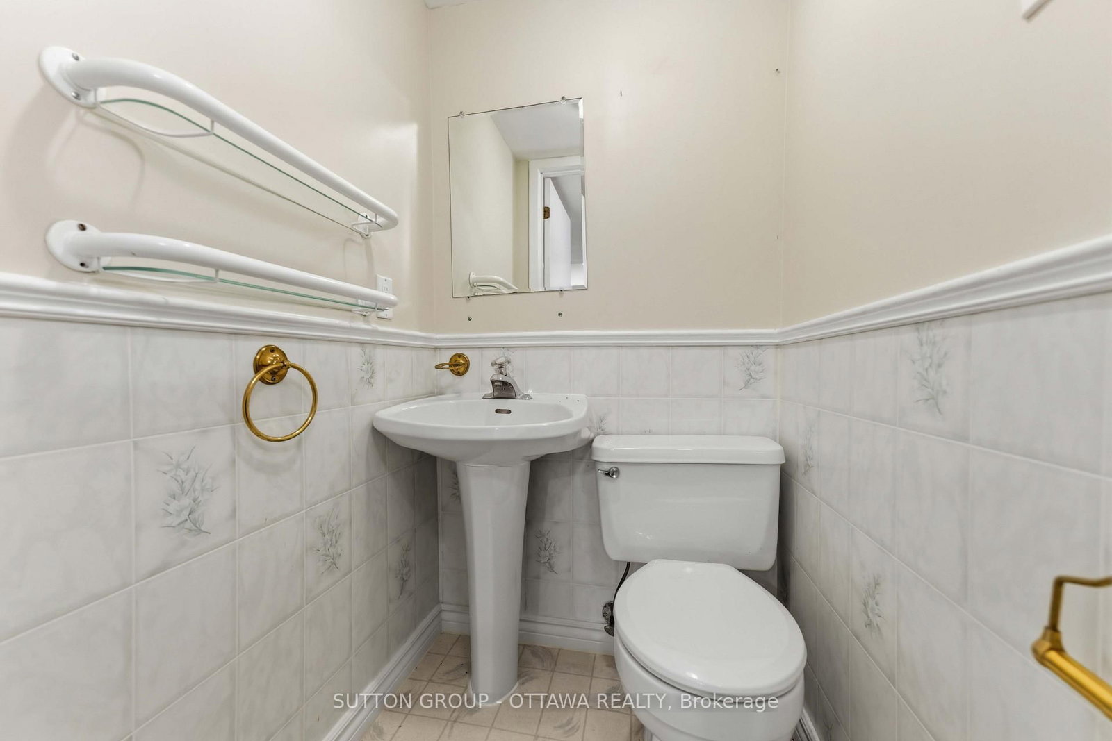 16 Crimson Gate • Ottawa, ON photo 42