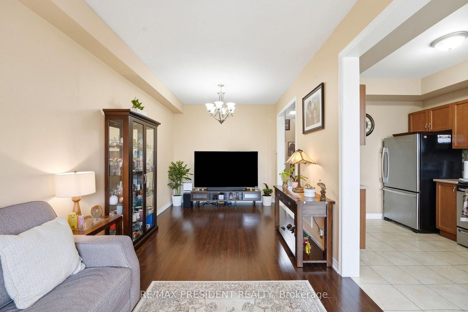 45 SEABREEZE Crescent • #23 • Hamilton, ON photo 8