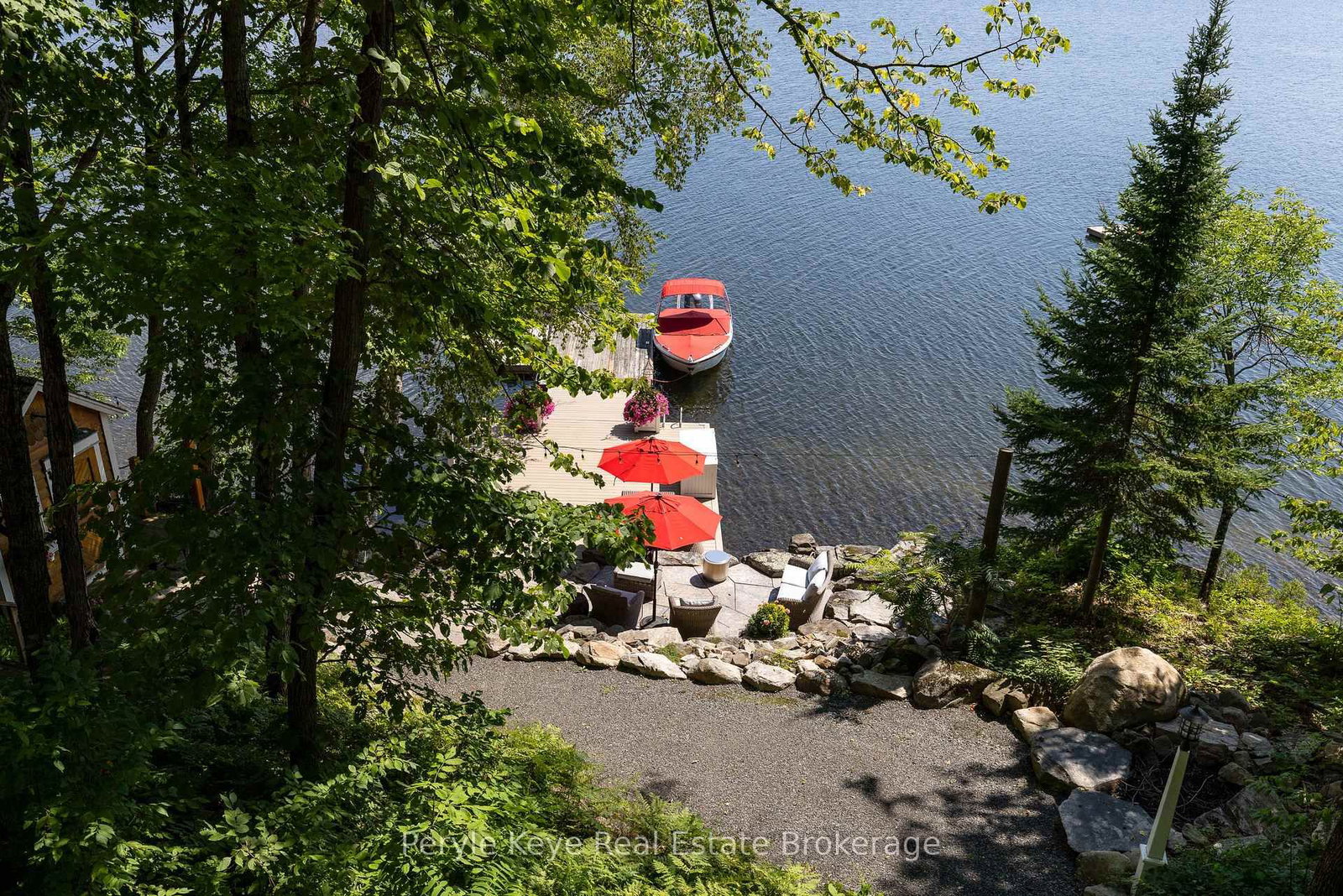 1159 Maplehurst Drive • Lake of Bays, ON photo 18