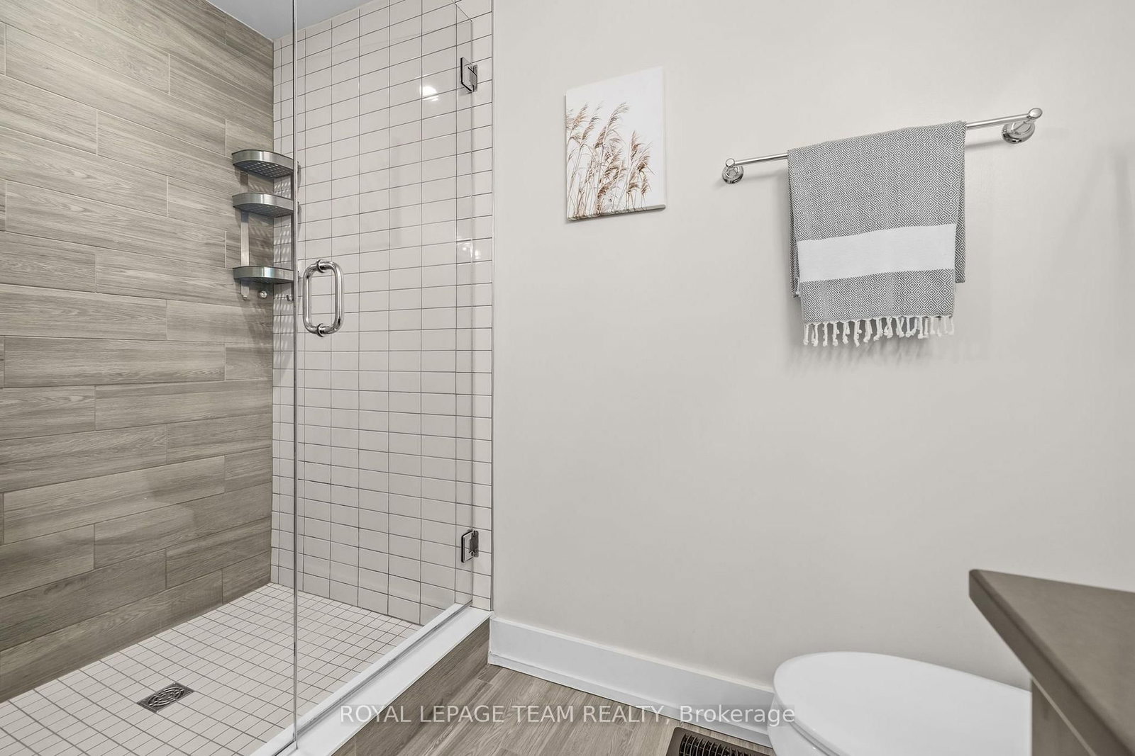605 Tennant Way • Ottawa, ON photo 21