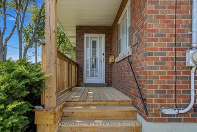 67 Wallace Avenue • Port Colborne, ON photo 3