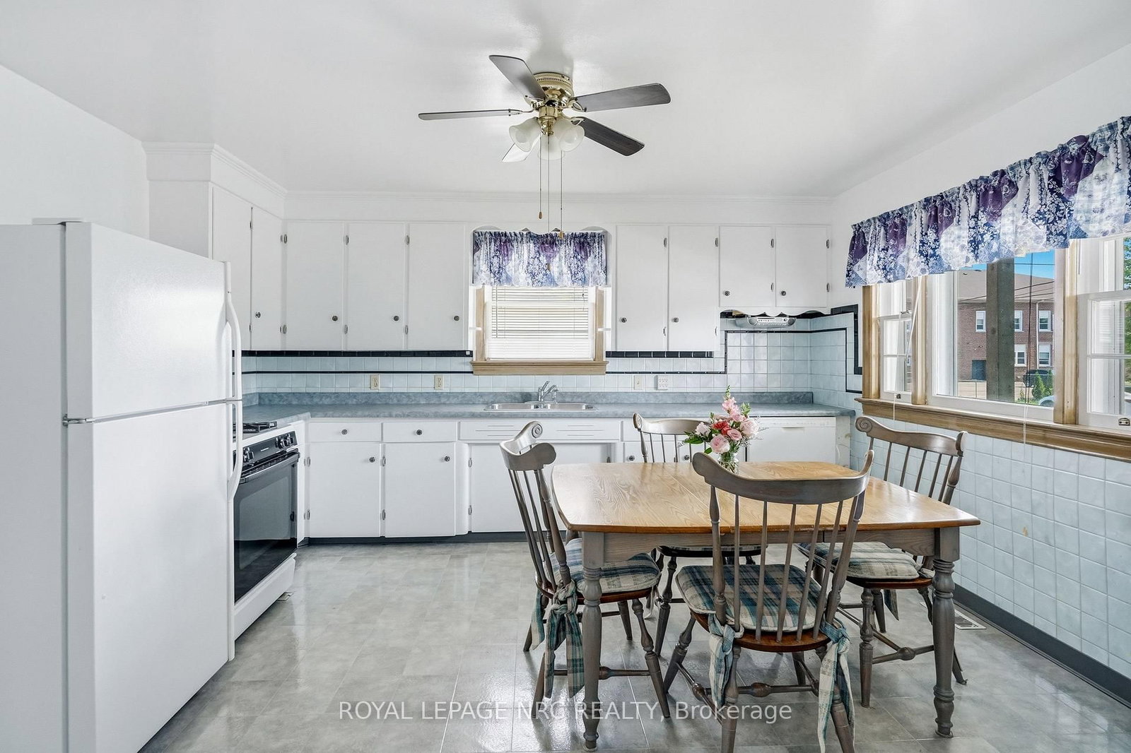 67 Wallace Avenue • Port Colborne, ON photo 8