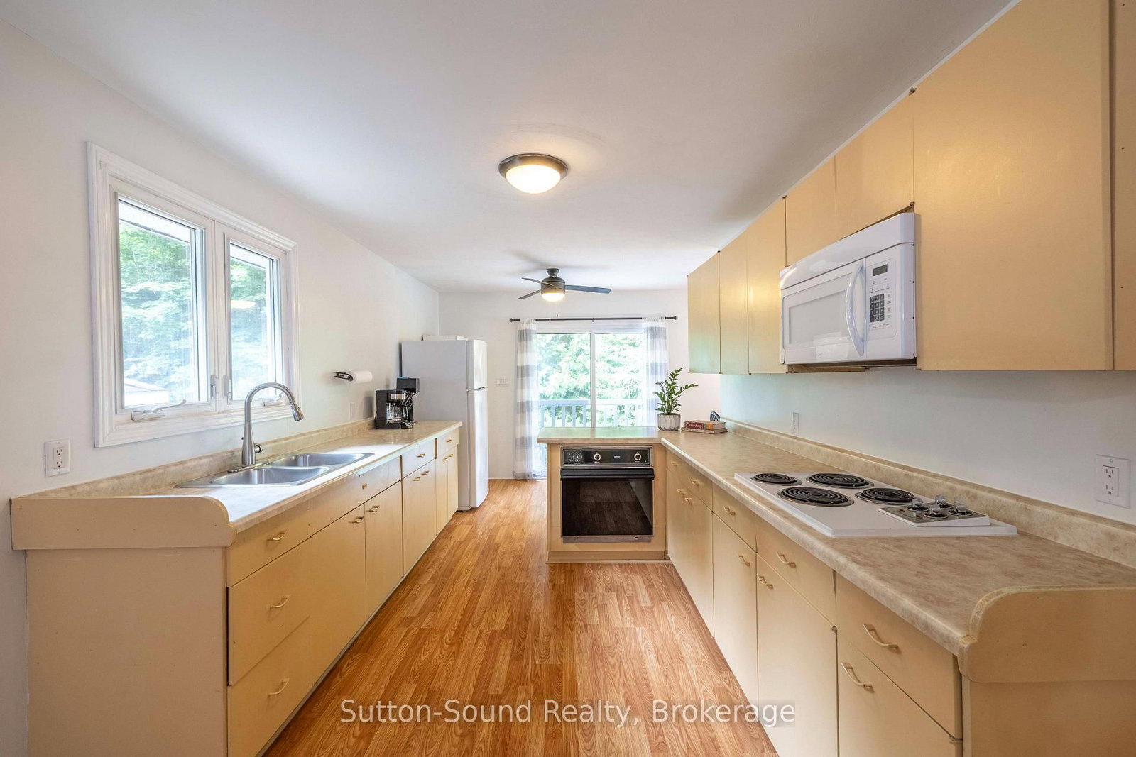54 Roth Drive • South Bruce Peninsula, ON photo 14