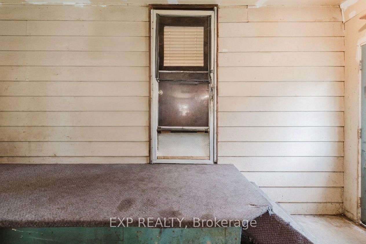 9819 Onieda Road • Southwold, ON photo 23