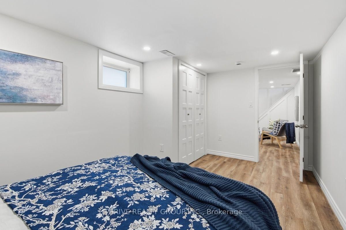 35 Malakoff Street • St. Thomas, ON photo 28