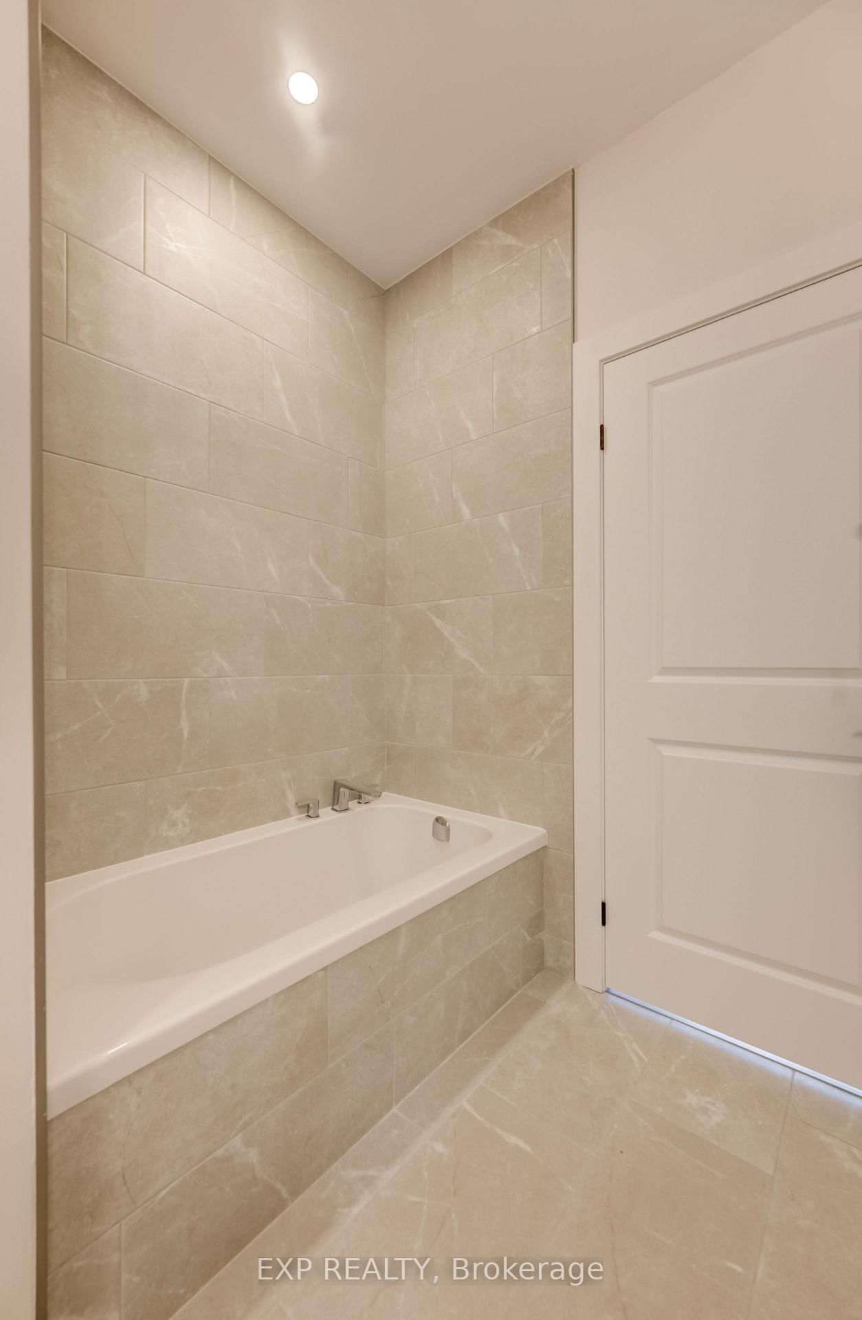 12 Washington Street • #202 • Norwich, ON photo 15