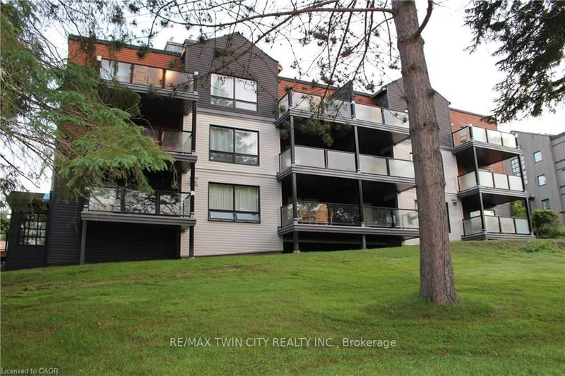 52-105 - 1235 Deerhurst Drive