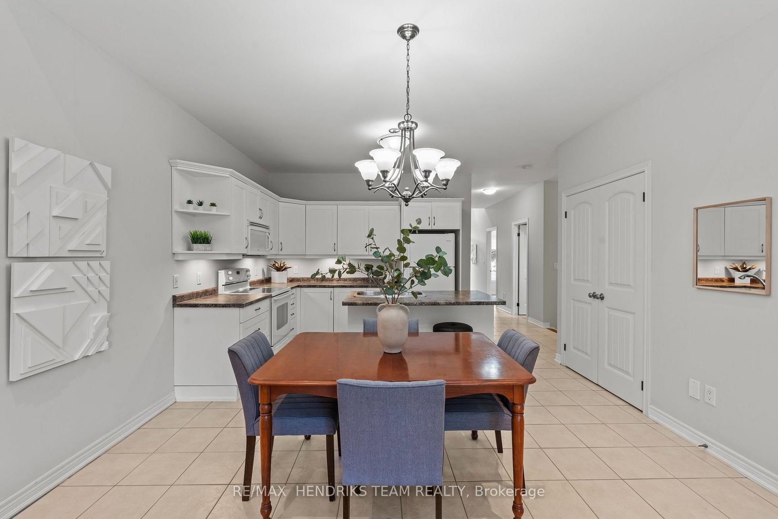 58 Videl Crescent N • St. Catharines, ON photo 15