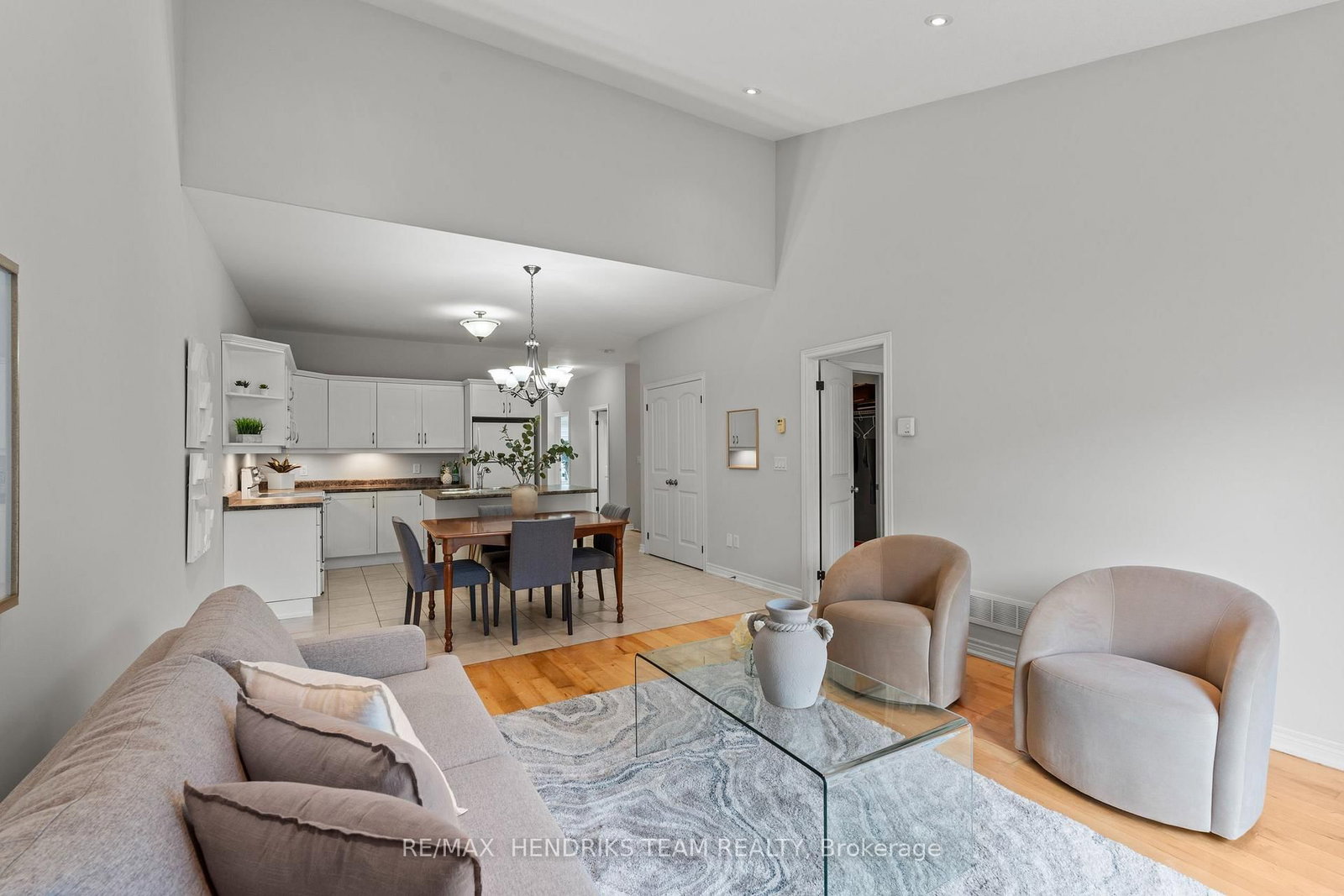 58 Videl Crescent N • St. Catharines, ON photo 19