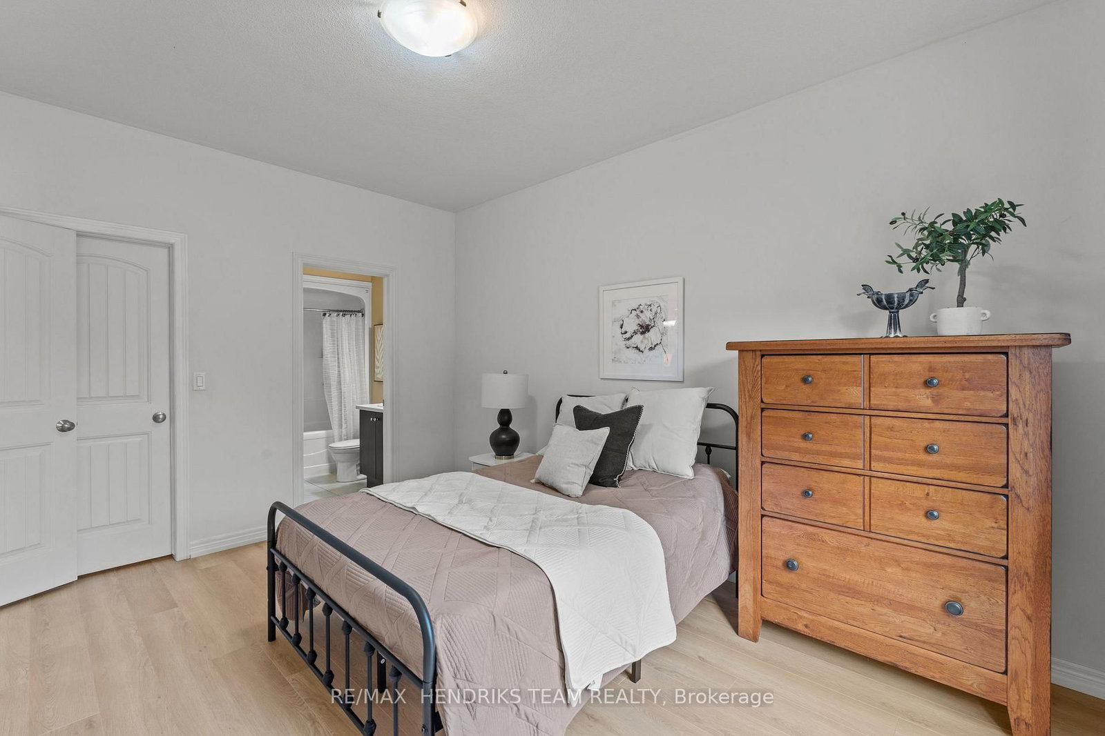 58 Videl Crescent N • St. Catharines, ON photo 22