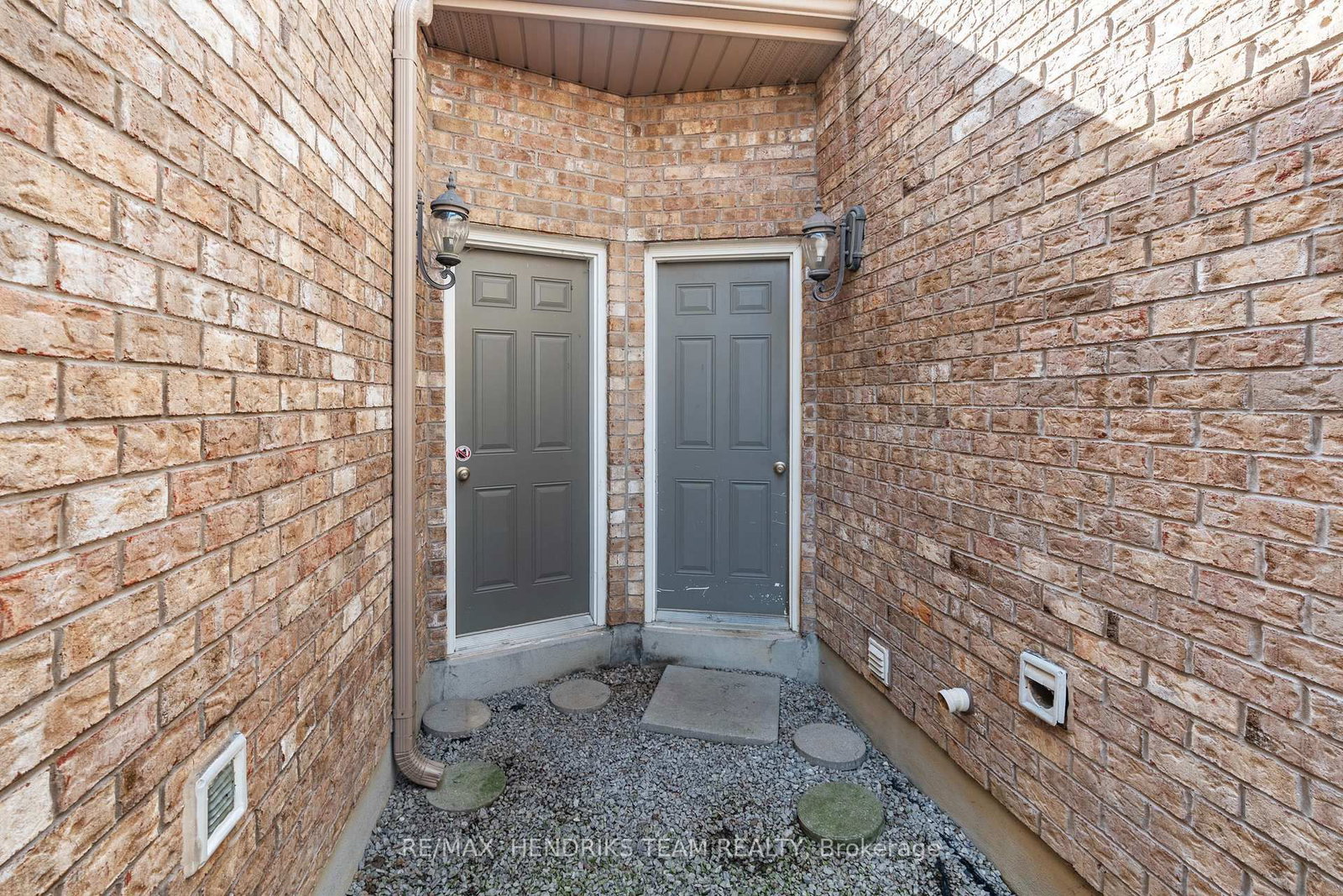 58 Videl Crescent N • St. Catharines, ON photo 31
