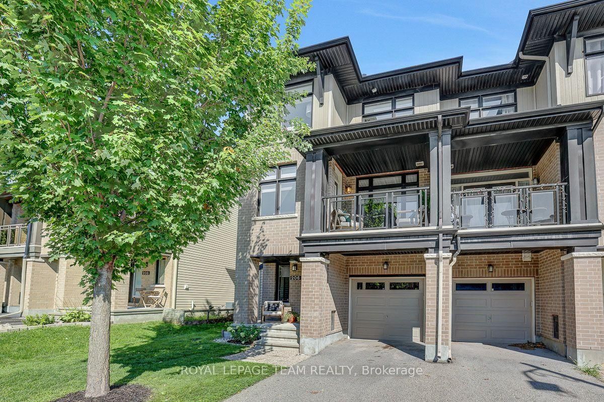 206 Leather Leaf Terrace • Ottawa, ON photo 1