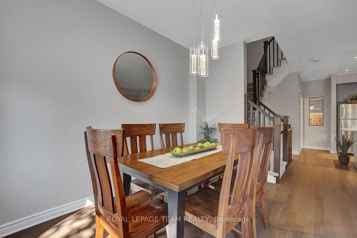 206 Leather Leaf Terrace • Ottawa, ON photo 18