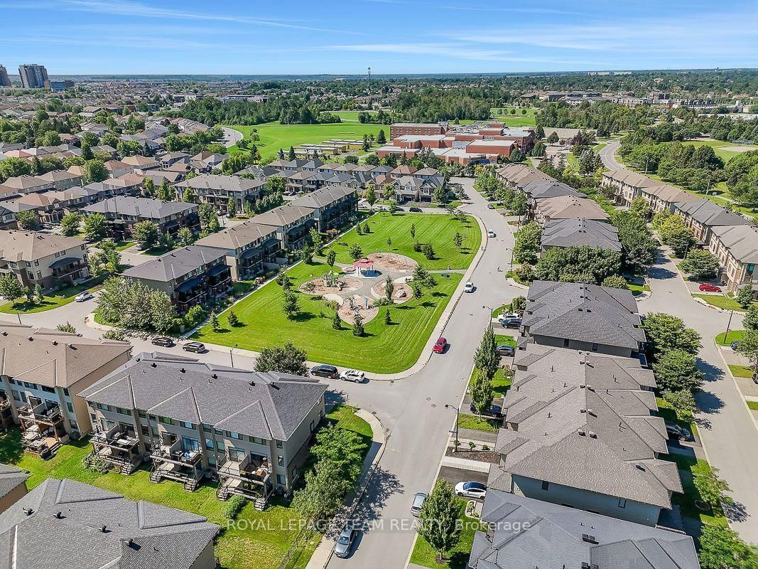 206 Leather Leaf Terrace • Ottawa, ON photo 32