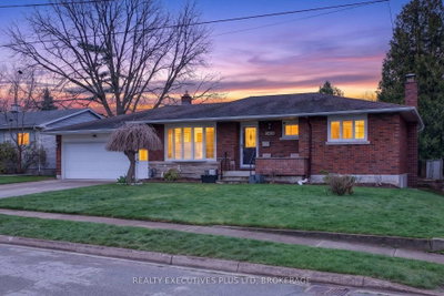 6410 Sherwood Road • Niagara Falls, ON photo 4
