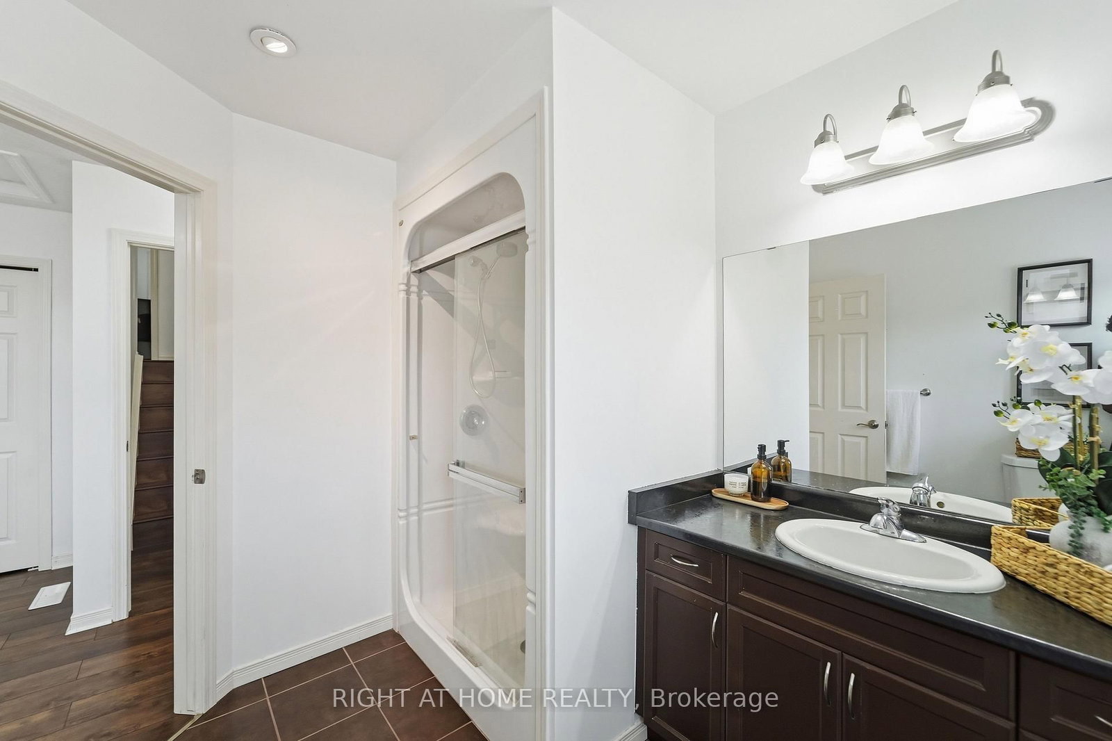 582 Hyde Park Road • #7 • London North, ON photo 16