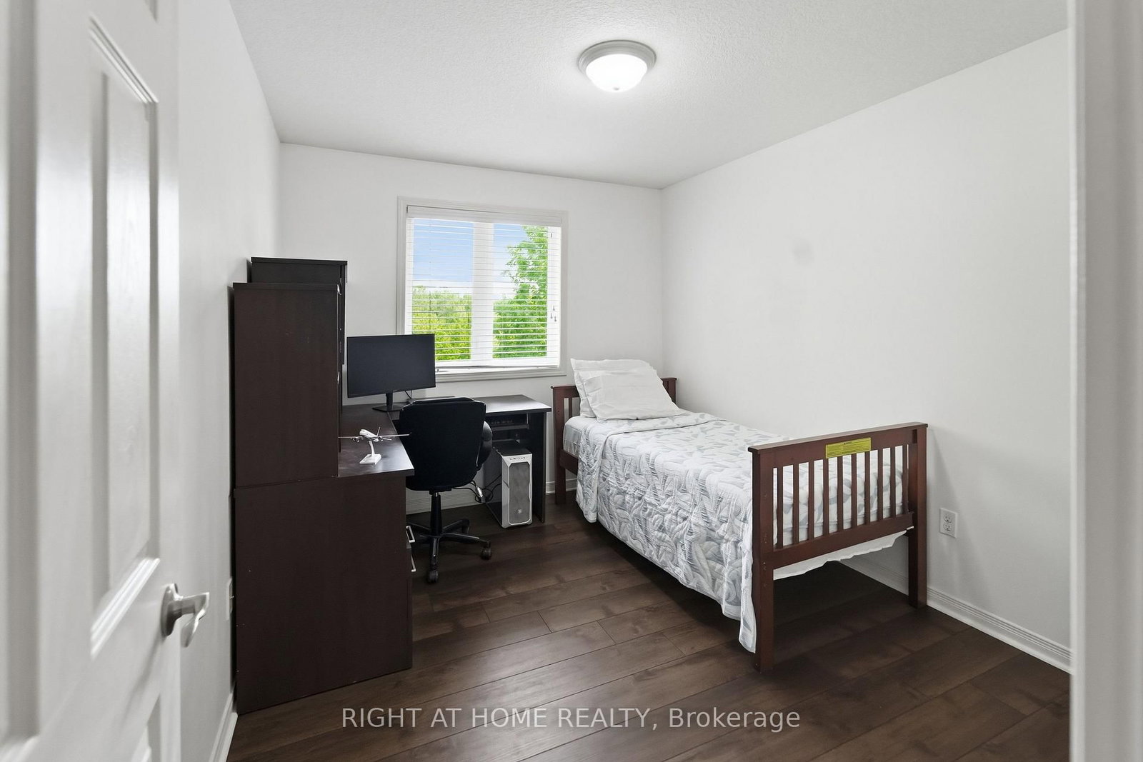 582 Hyde Park Road • #7 • London North, ON photo 21
