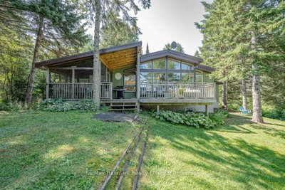 Detached House for sale at 199 Bonnell Road, Bracebridge, Ontario, P1L 1W9 - Macaulay - MLS: X13681720