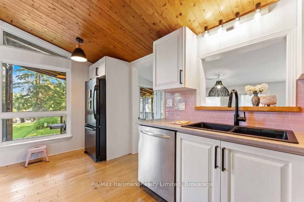 Macaulay, Bracebridge photo 15