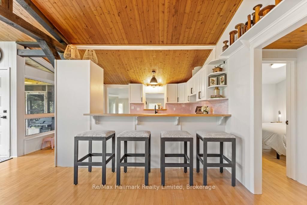 Macaulay, Bracebridge photo 16