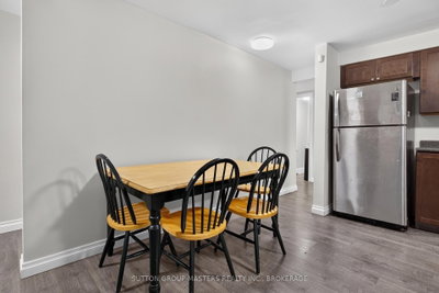 380 Barrie Street • Kingston, ON photo 9
